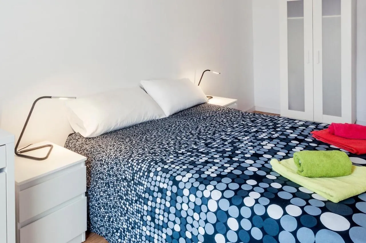 Sagrada Familia Gaudi Apartment Barcelona 0*,  Spain